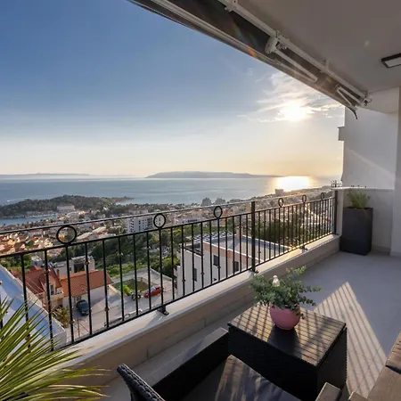 דירה Smaragd - 150m2 - New Penthouse With Amazing Sea View, Panoramic Elevator And Shared Pool *